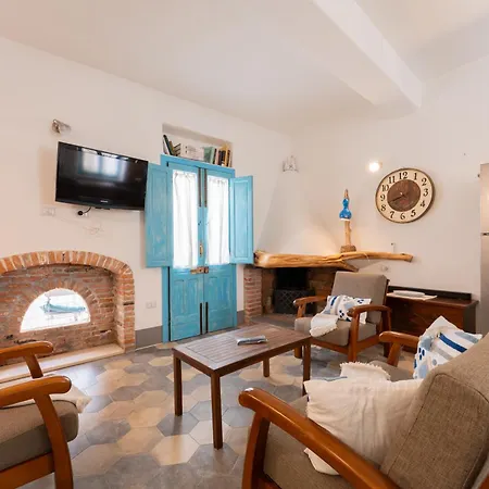 Apartment Domo Dizosa